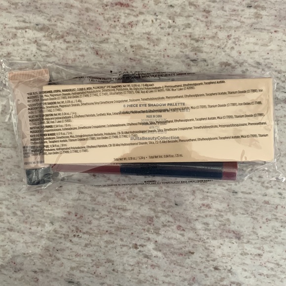 Ulta Beauty 8 piece Set with Makeup Bag - Picture 4 of 7